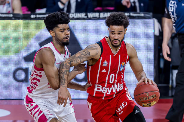 经被寄予厚 经被寄予厚