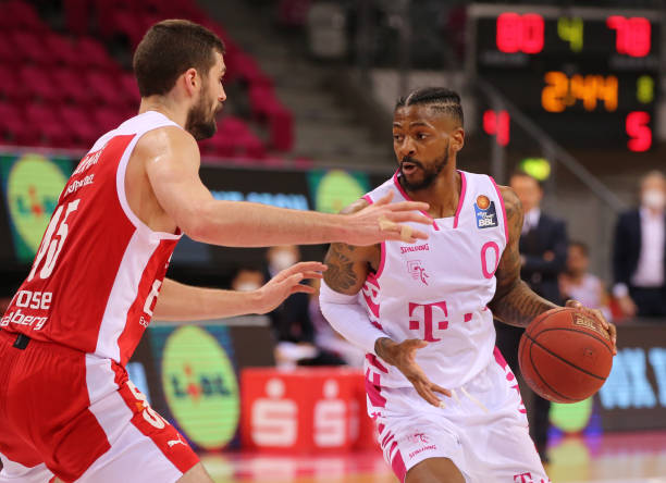 巨额报价背 巨额报价背